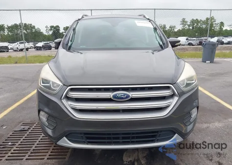 2017 Ford Escape Titanium из США, поврежденный, VIN 1FMCU0JD2HUC92608